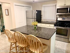 61 Fielder Ave, Unit 1ST FLR in Seaside Heights, NJ - Building Photo - Building Photo