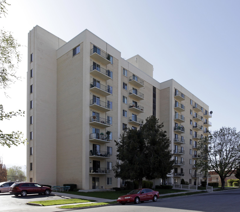 Lincoln Towers in Salt Lake City, UT - Building Photo