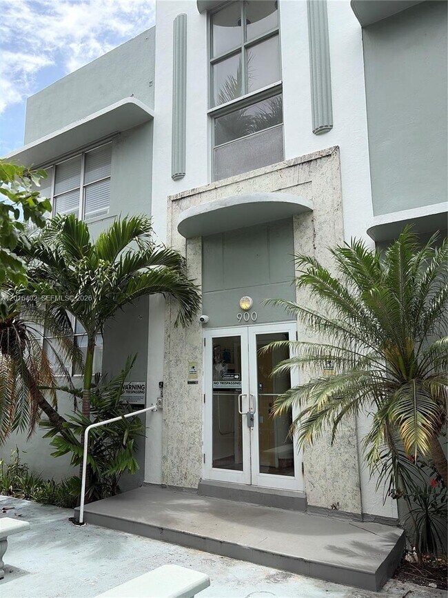 property at 900 Jefferson Ave