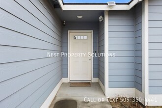 935 E Mt. Adams St in Othello, WA - Building Photo - Building Photo