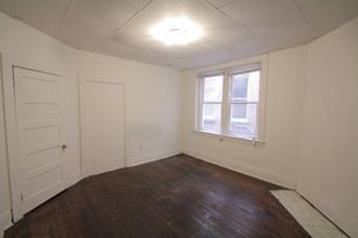 405 Franklin Ave, Unit 2 in Pittsburgh, PA - Building Photo - Building Photo