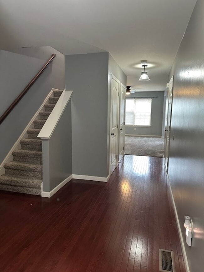 6402 Creekbend Dr in Mechanicsburg, PA - Building Photo - Building Photo