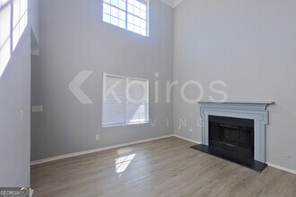 3160 Creekwood Dr in Rex, GA - Building Photo - Building Photo