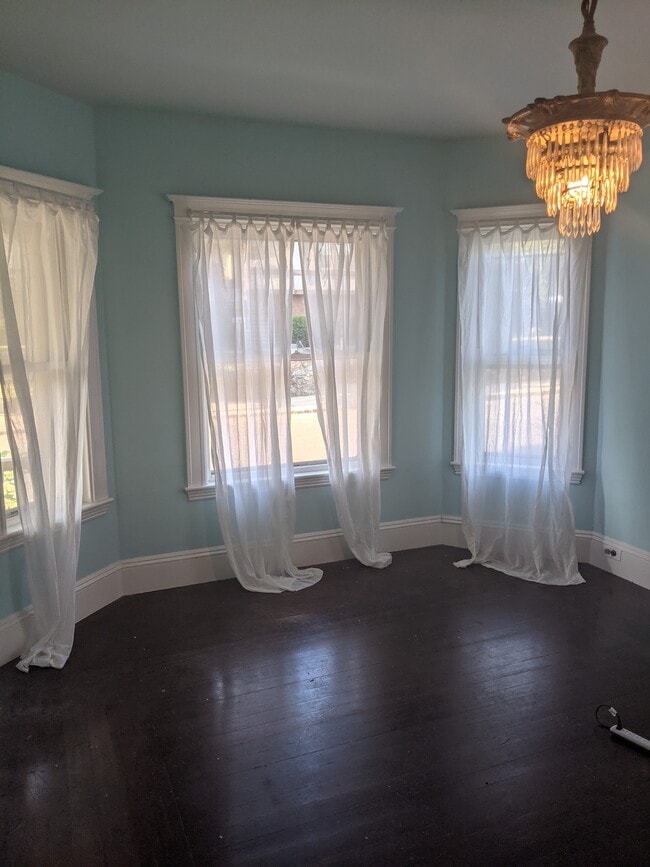 5 Nichols St, Unit 1