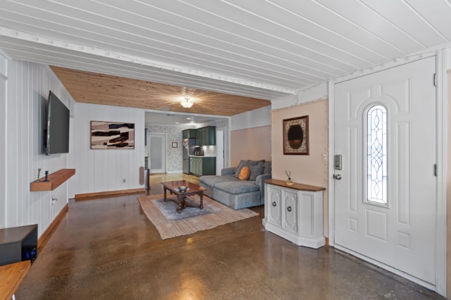 364 Okaloosa Ave in Valparaiso, FL - Building Photo - Building Photo