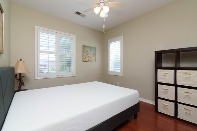 35481 Domani Dr in Palm Desert, CA - Foto de edificio - Building Photo