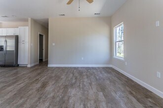 343 Indian Woman Rd in Santa Rosa Beach, FL - Foto de edificio - Building Photo