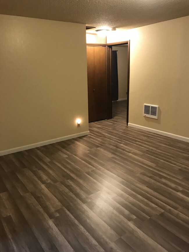 1111 Willow St, Unit 1