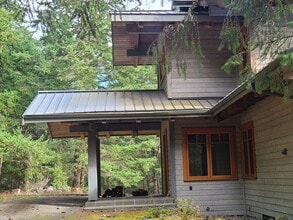 778 Cady Mountain Rd in Friday Harbor, WA - Building Photo - Building Photo