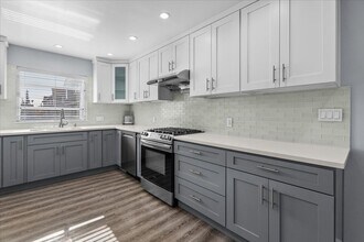 459 Fairview Ave in Arcadia, CA - Building Photo - Building Photo