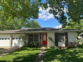 1806 Barbara St in Austin, TX - Building Photo