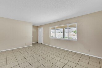 3300 Hayes Ave in El Paso, TX - Building Photo - Building Photo