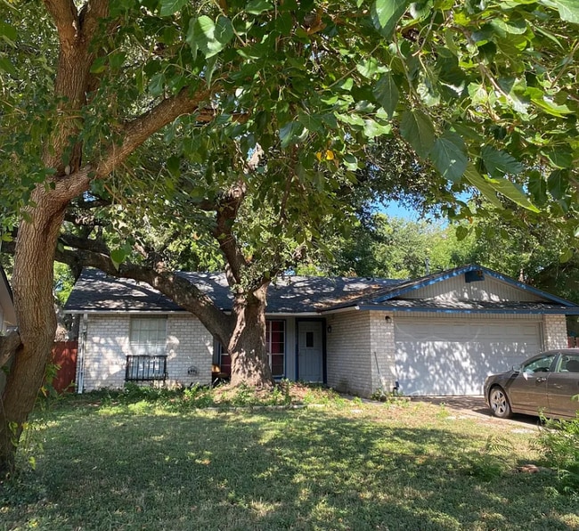 12302 Double Tree Ln