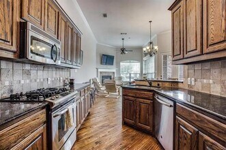 2203 Kirby St in Dallas, TX - Building Photo - Building Photo