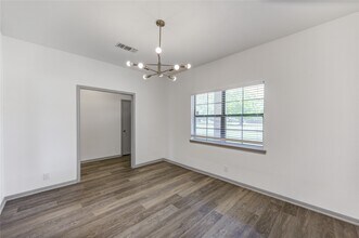 7109 Kari Ln in Richmond, TX - Building Photo - Building Photo