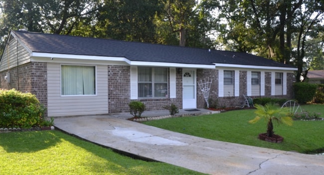 1992 Beechnut St