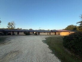 52504 US-51 in Independence, LA - Building Photo