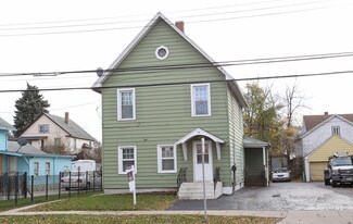 715 E Galena Blvd in Aurora, IL - Building Photo