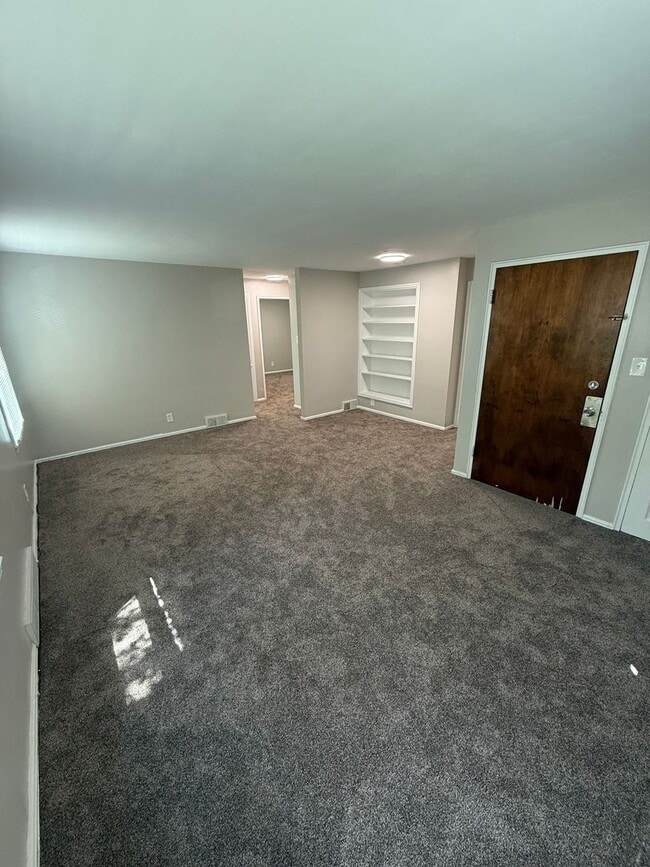 property at 4851 Southern Blvd