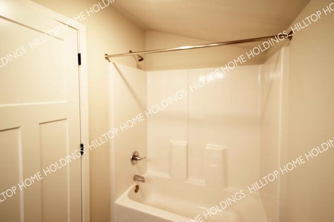 11 Brookside Rd in Eldon, MO - Building Photo - Building Photo