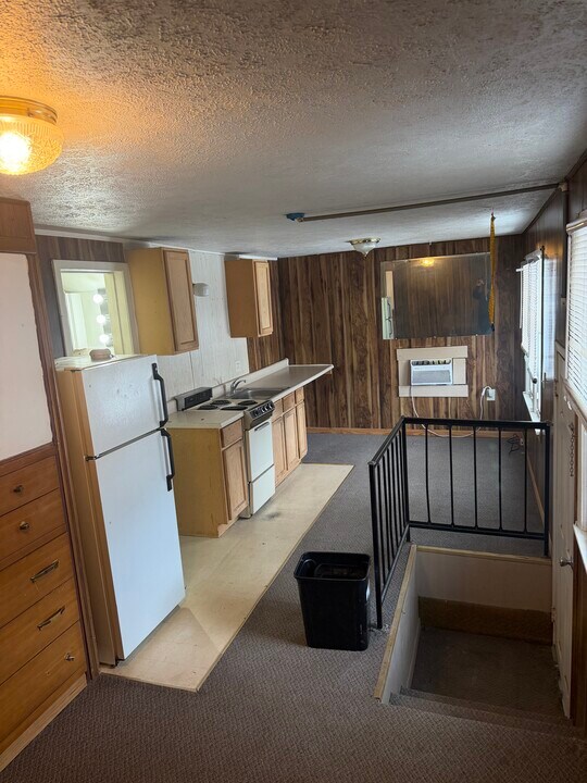 314 W Crawford St, Unit 314B in Salina, KS - Foto de edificio