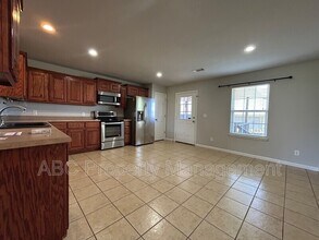 320 Sienna Dr in Centerton, AR - Building Photo - Building Photo