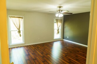 9901 Head Farm Rd in Louisville, KY - Building Photo - Building Photo