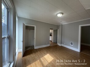 2636 14th Ave S in Minneapolis, MN - Foto de edificio - Building Photo