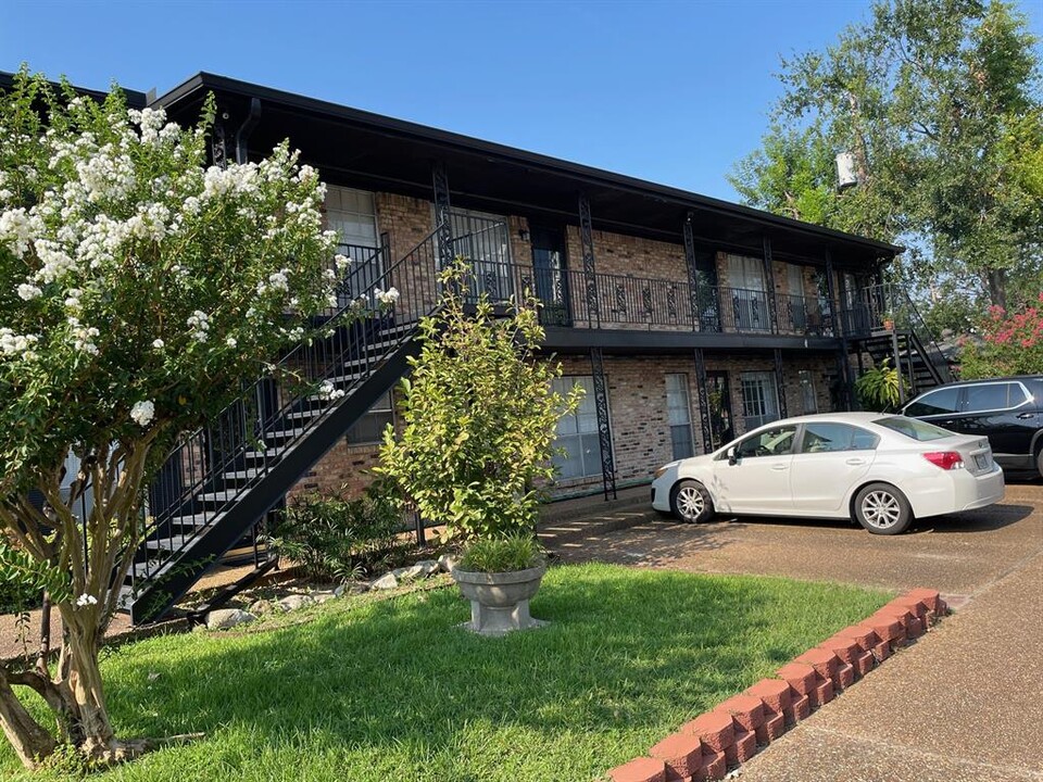 1500 Woodhead St in Houston, TX - Building Photo