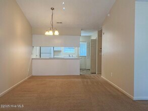 105 Providence Dr in Jacksonville, NC - Building Photo - Building Photo