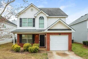 2432 Wood Bend Ln in Riverdale, GA - Building Photo