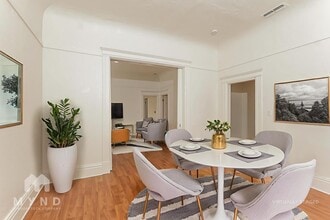 612 1/2 15th St in Sacramento, CA - Foto de edificio - Building Photo