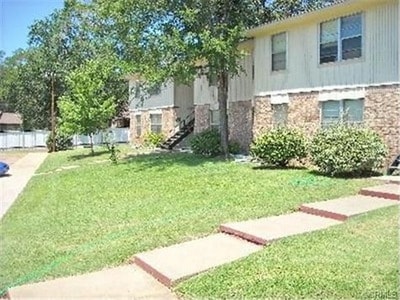 Elmwood Apartments