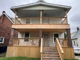 792 London Rd in Cleveland, OH - Building Photo