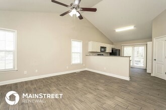 1607 Dodson St in Greensboro, NC - Foto de edificio - Building Photo