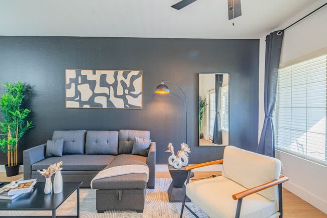 7900 E Princess Dr in Scottsdale, AZ - Building Photo - Building Photo