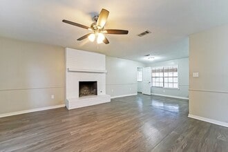 154 Plum Tree Rd in Brandon, MS - Foto de edificio - Building Photo