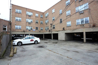 2559 W Bryn Mawr Ave in Chicago, IL - Building Photo - Building Photo