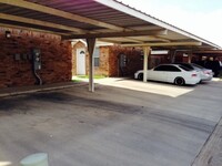 704 DFW Dr, Unit 3 photo'