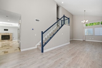 1162 Erin Dr in El Cajon, CA - Building Photo - Building Photo