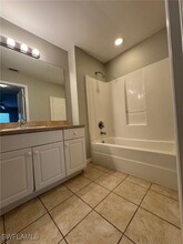 943 Grafton St in Lehigh Acres, FL - Building Photo - Building Photo