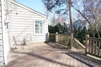21 Bennington Rd in Livingston, NJ - Building Photo - Building Photo