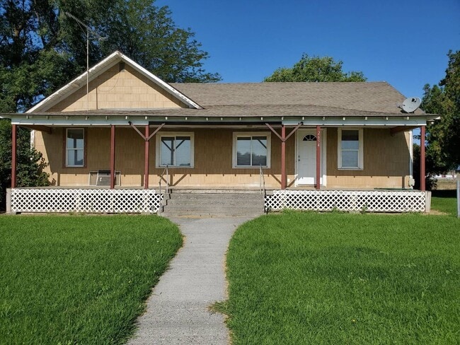 property at 2654 Rd A NE