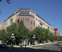 Dakota On The Park in St. Paul, MN - Building Photo - Building Photo