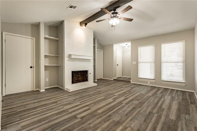 12308 SW 14th St in Yukon, OK - Foto de edificio - Building Photo