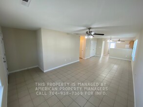 4135 Broadstairs Dr SW in Concord, NC - Foto de edificio - Building Photo