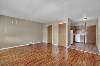 4421 Donovan Ave in St. Louis, MO - Building Photo - Building Photo