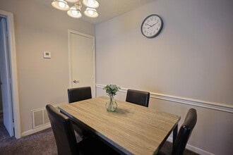 50 Northtown Dr in Jackson, MS - Building Photo - Building Photo