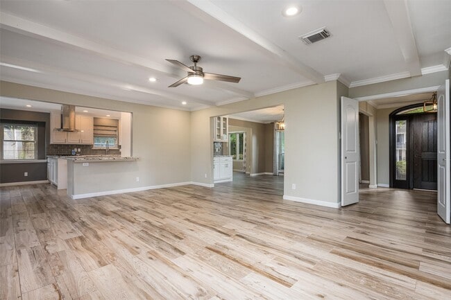 property at 14602 Oak Bend Dr