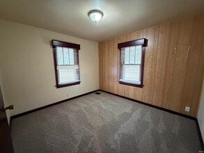 1671 Enlow Ave in Evansville, IN - Building Photo - Building Photo